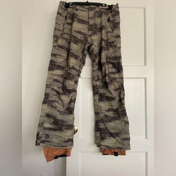 Winter pants - Picture 1 of 2